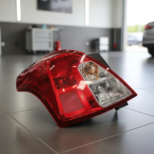 Stop Derecho Nissan Versa Depo
