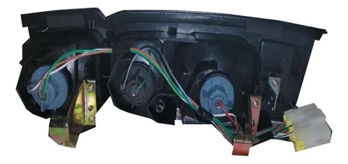 Stop Izquiero Nissan D21 2004 Blanco Depo - Image 4