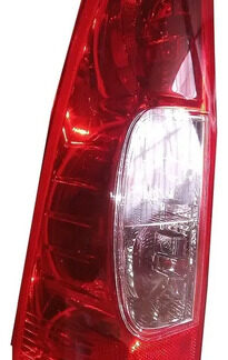 Stop Trasero Isquierdo Chevrolet D-max 4x4 Modelo 09-13