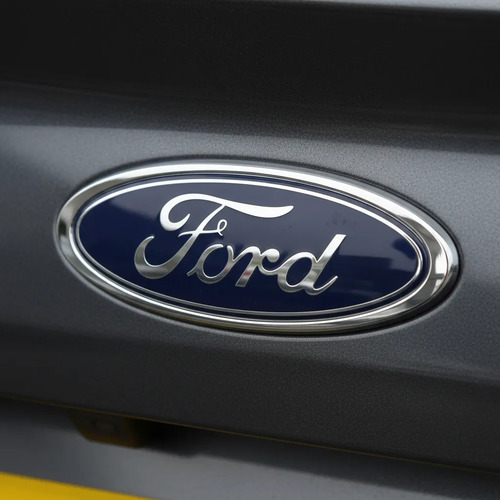 Emblema Tapa Baúl Ford Fiesta Azul Ovalado