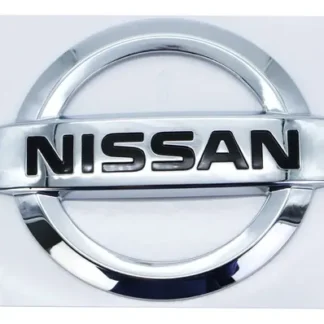 Emblema Trasero Nissan